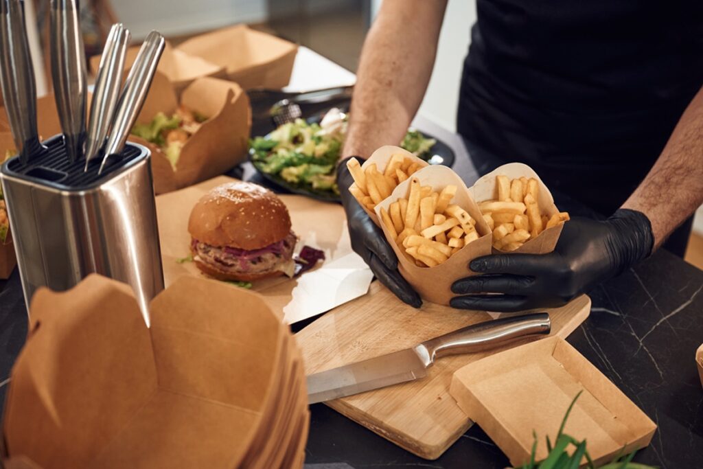 Hotels and Takeaways Switching to Compostable Packaging